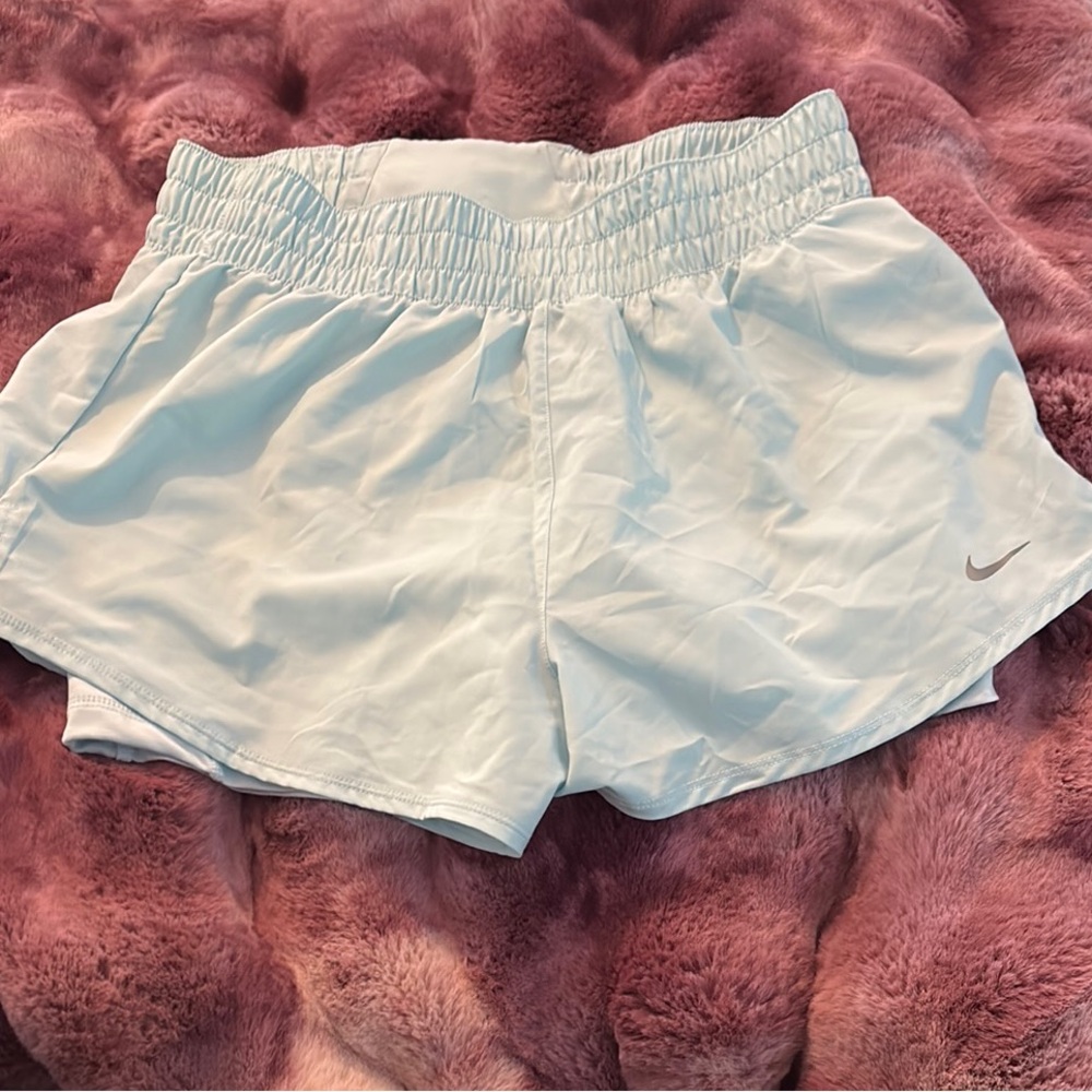 Nike Women's One Dri-FIT High-Waisted 3" 2-in-1 Shorts: Size-M